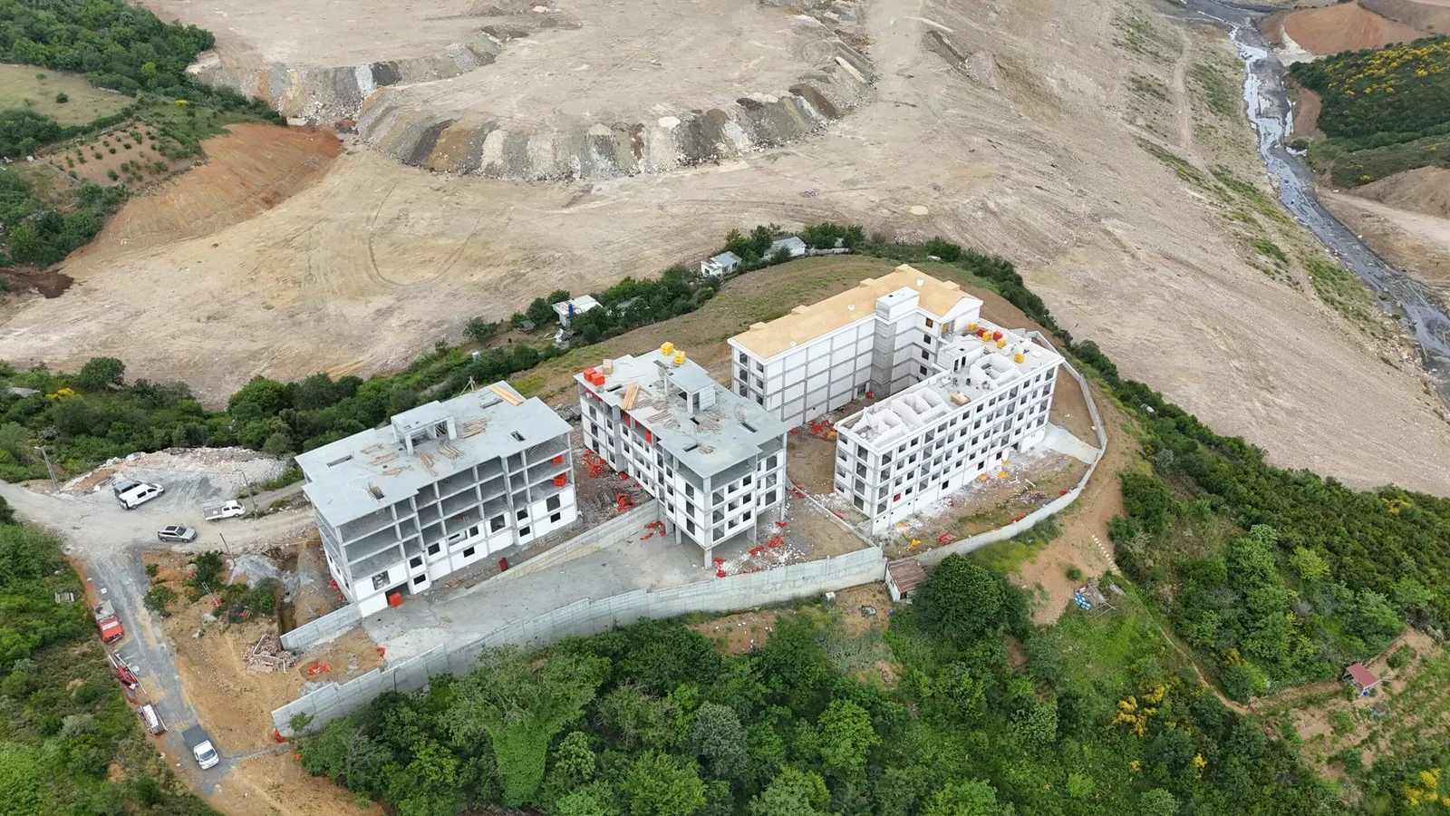 Yayla Mahallesi Şelale Sokak